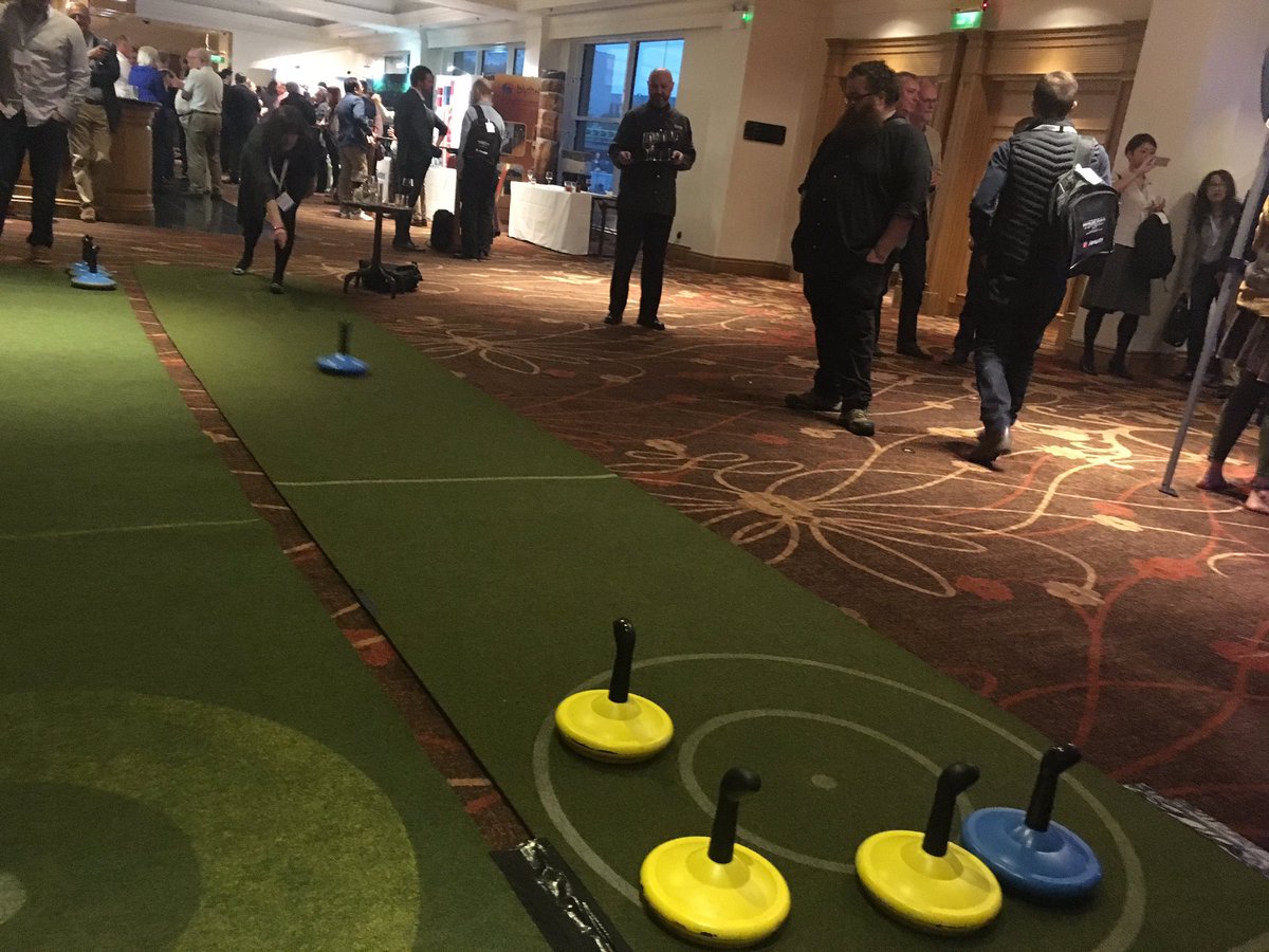 Scerevisiae's tweet photo. Carpet curling, @moraggarden of the SWA vs Nik from @HWU_IB3 #swawin #wdsc2017 @WDSC2017 https://t.co/CXQUKJULts