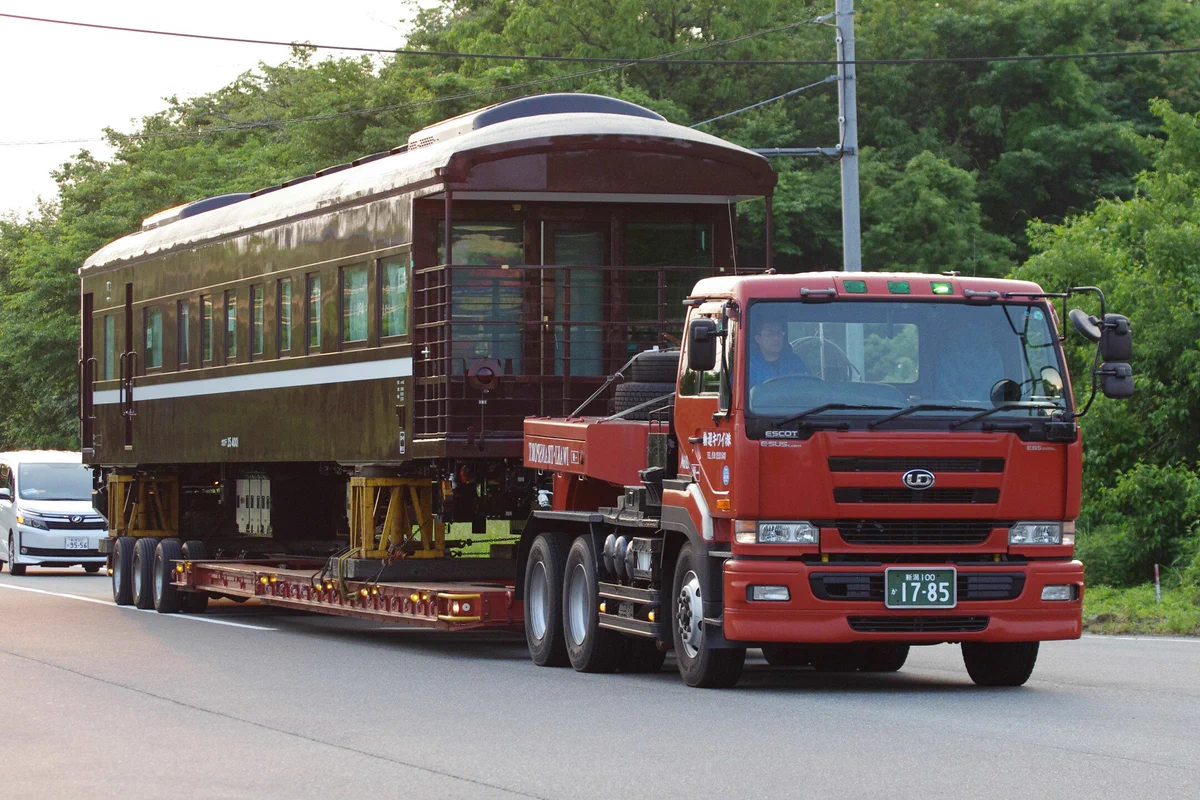 鉄道ファン必見！これが新しいＳＬやまぐち号だ！！