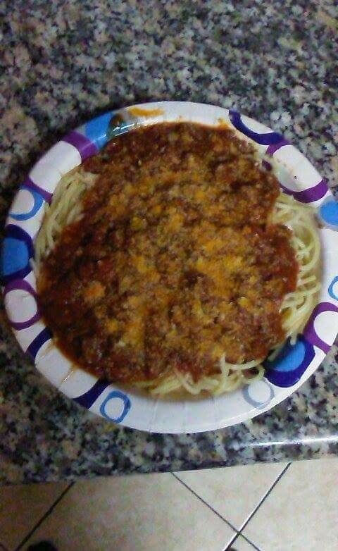 KNOXMS2's tweet photo. Son ...Mylons spaghetti yummy ,,,, https://t.co/MMgSEQGoJO