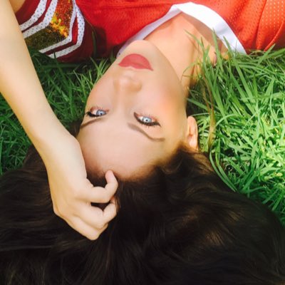 CaroMirandaOf's tweet photo. #NuevaFotoDePerfil 💋🦋 https://t.co/bP5YVN51Zq