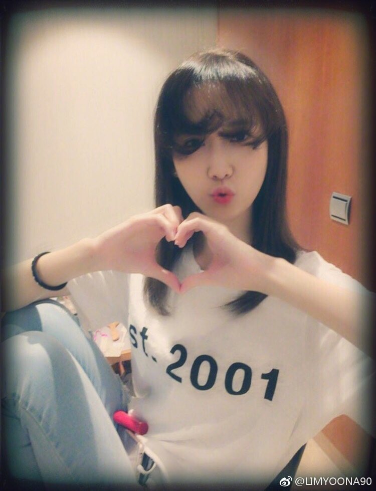 limyoonacom's tweet photo. 윤아야 생일 축하해~🎂🎉
#임슈스_생일_축하해
#HappyYoonaDay
#윤아is뭔들 https://t.co/Qh0PCIW989