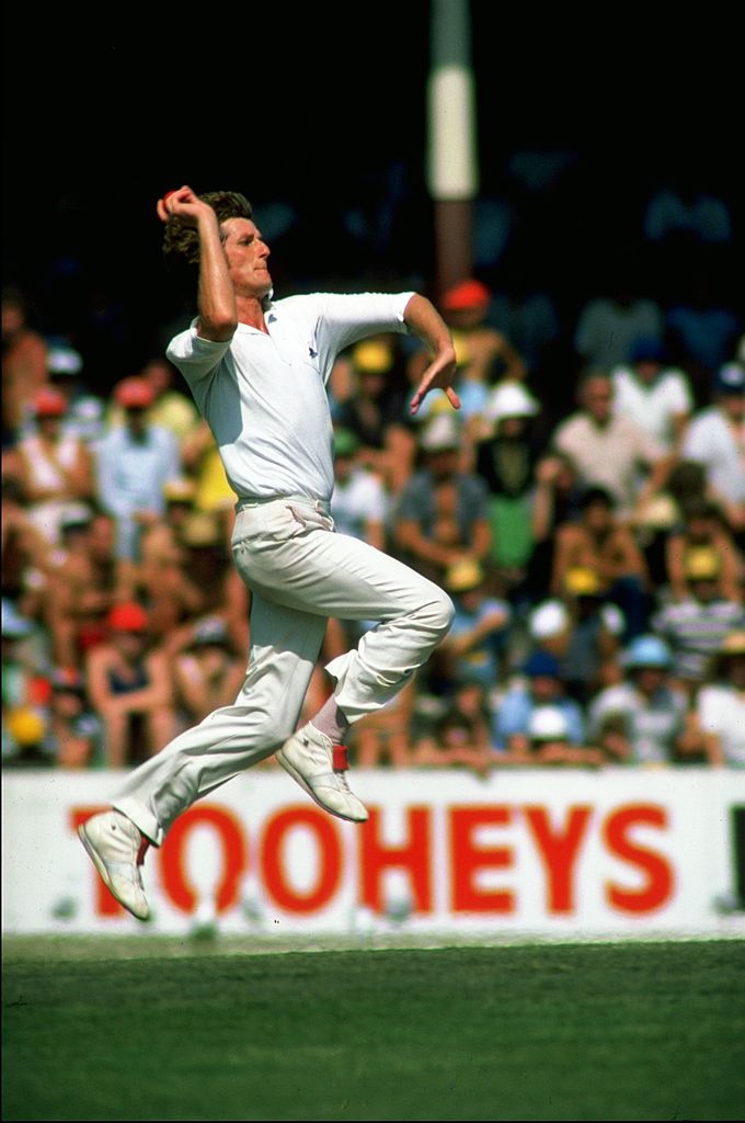 Happy Birthday to Bob Willis! The former England fast bowler took 325 wickets from his 90 Tests 