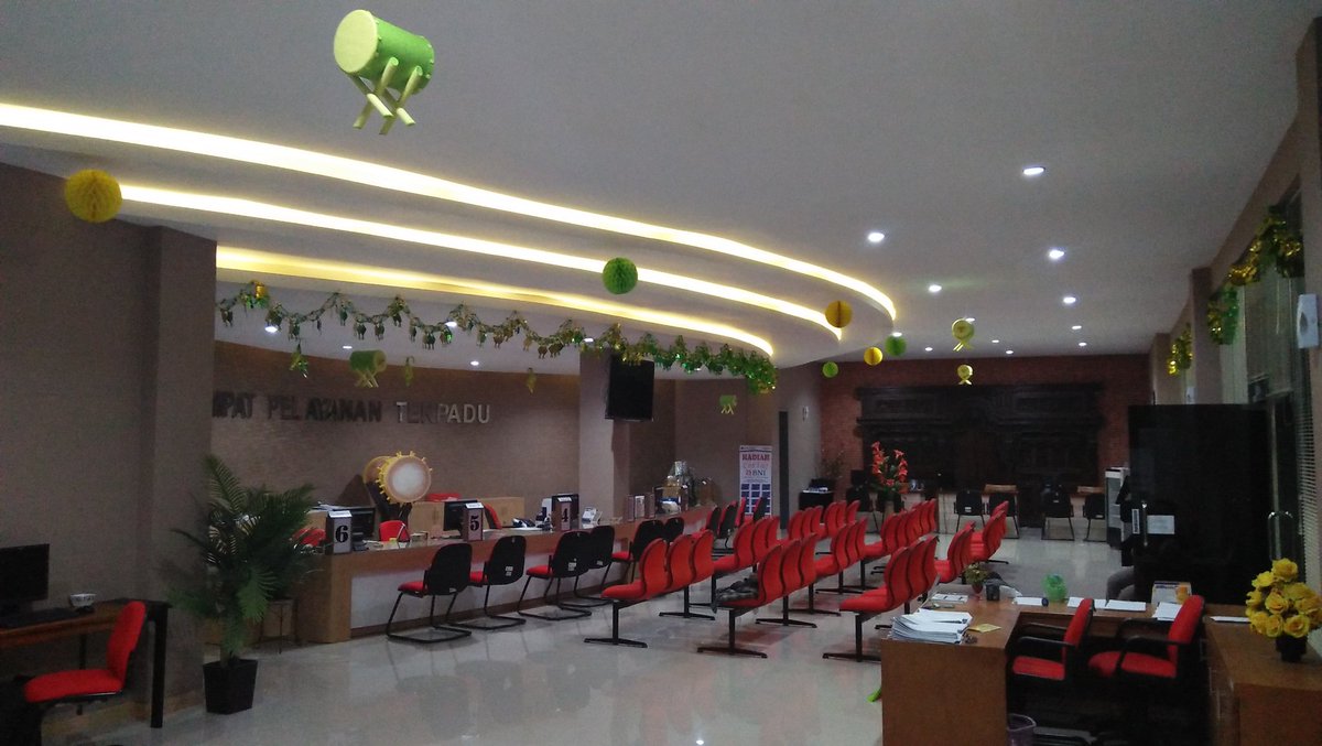 <a href="/KemenkeuRI/">#UangKita</a> <a href="/DitjenPajakRI/">#PajakKitaUntukKita</a> <a href="/PajakJateng1/">#PajakKitaUntukKita</a> <a href="/pandupajak/">#LiterasiFinancial</a> <a href="/endaryono/">#DirumahAja</a> <a href="/jeparakabgoid/">Pemkab Jepara</a> <a href="/humasjateng/">Humas Jateng</a> <a href="/prastow/">Prastowo Yustinus</a> <a href="/aniwinn/">Ana</a> <a href="/UungEka/">Eka Damayanti</a> Kami semua berharap perubahan nuansa di #TPT516 dpt memberikan semangat perbaikan diri sekaligus kesadaran mmbangun negeri kpd #Sahabat516 ☺