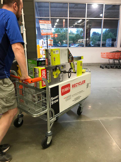JohnTuten2's tweet photo. Ryobi tools pouring out of store 1777 today!  #sellaton.@ChrisBergHD @LayneThome @TammyMorris234 https://t.co/aGsS4mVWX2