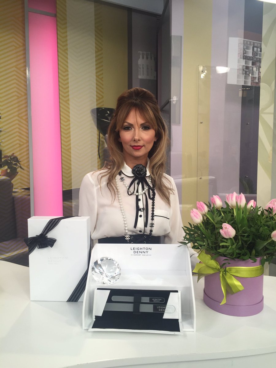 Nina_Taylor's tweet photo. It's been a busy day at #shoppinglive #Russia today launching #leightondenny hero product/collection #crystalnailfile #livetv #shoppingtv 🎥 https://t.co/x39EO7C8ao