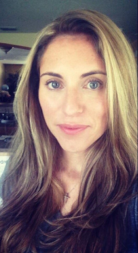 tannyar's tweet photo. The look of exhausted satisfaction. My reports are completed for the week. #beertime #lssplife #almostsummer #almostsmiling https://t.co/I8SC3rvmJ7