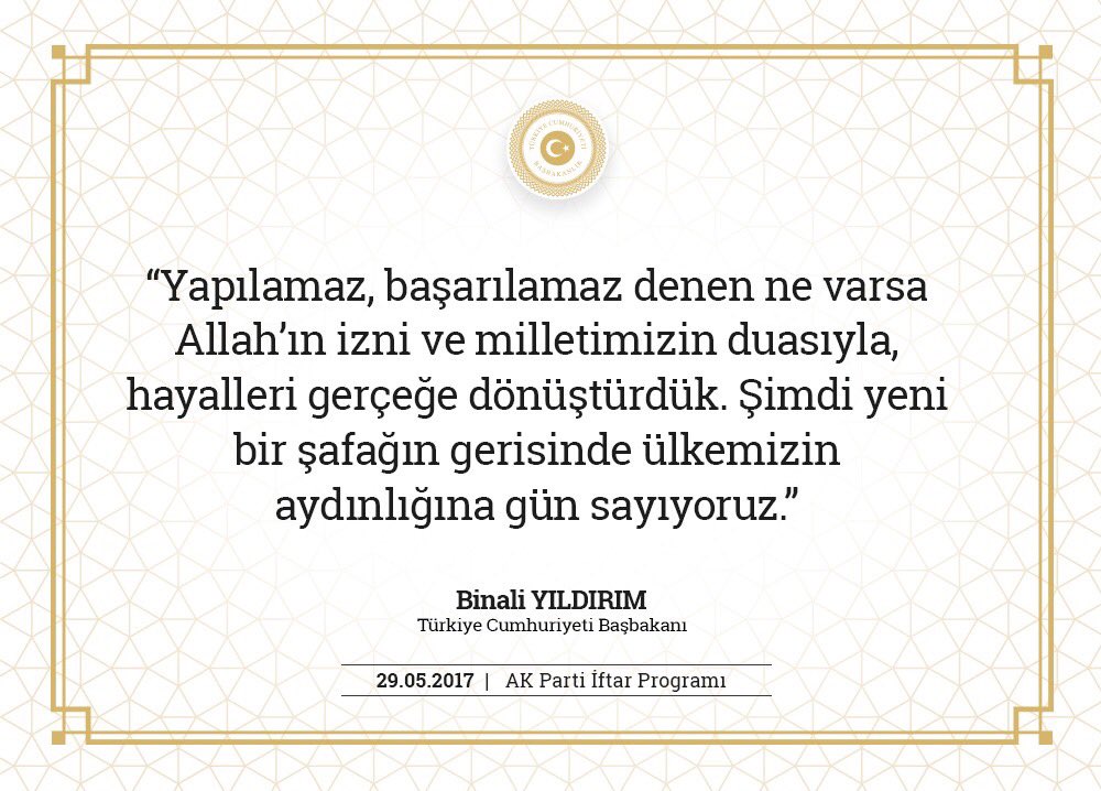 "Önümüzde uzun ve ince bir yolun aydınlık ufka açılması için yaklaşık iki sene var."