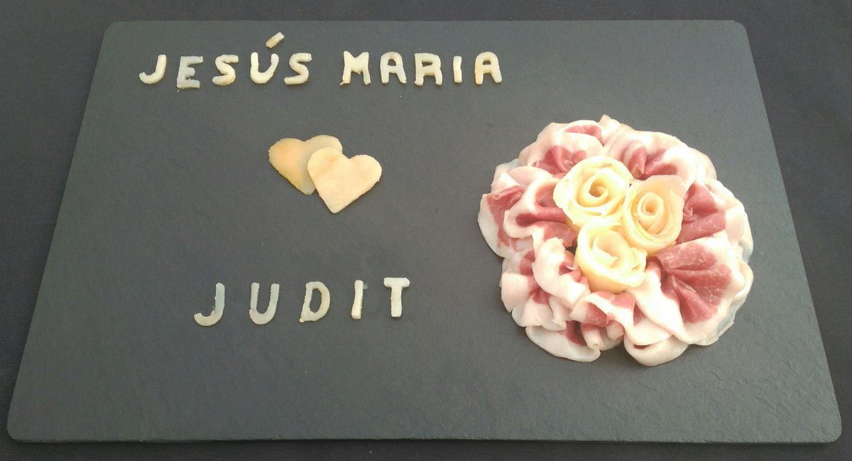 bertol76's tweet image. Finde completo de bodas y comuniones.
…rgebertolcortadordejamon.blogspot.com