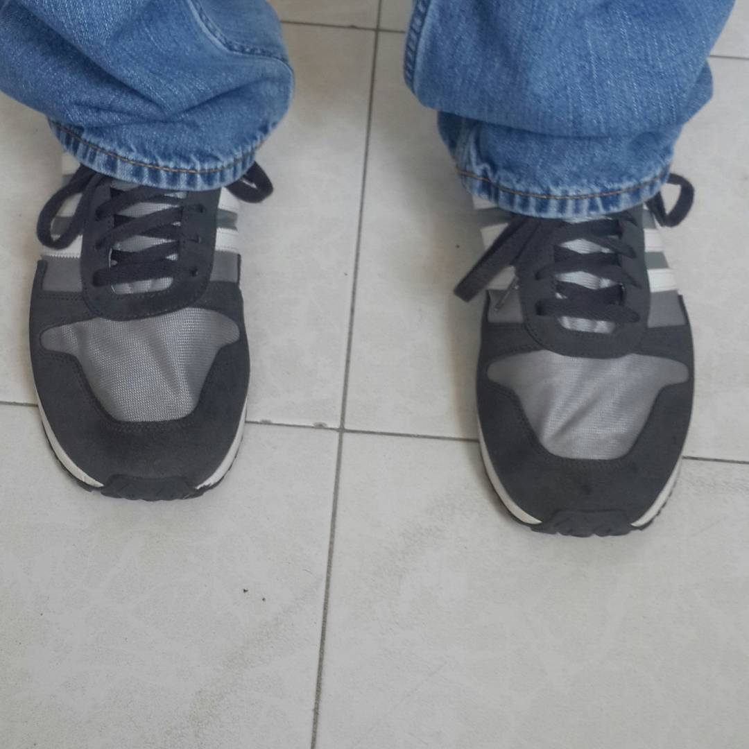 brushitmex's tweet photo. Otro cliente satisfecho, gracias por su confianza en #brushit, dejamos las cosas #comonuevas. #tenis #gorras #Felizlunes https://t.co/Uz7WL2MRSE