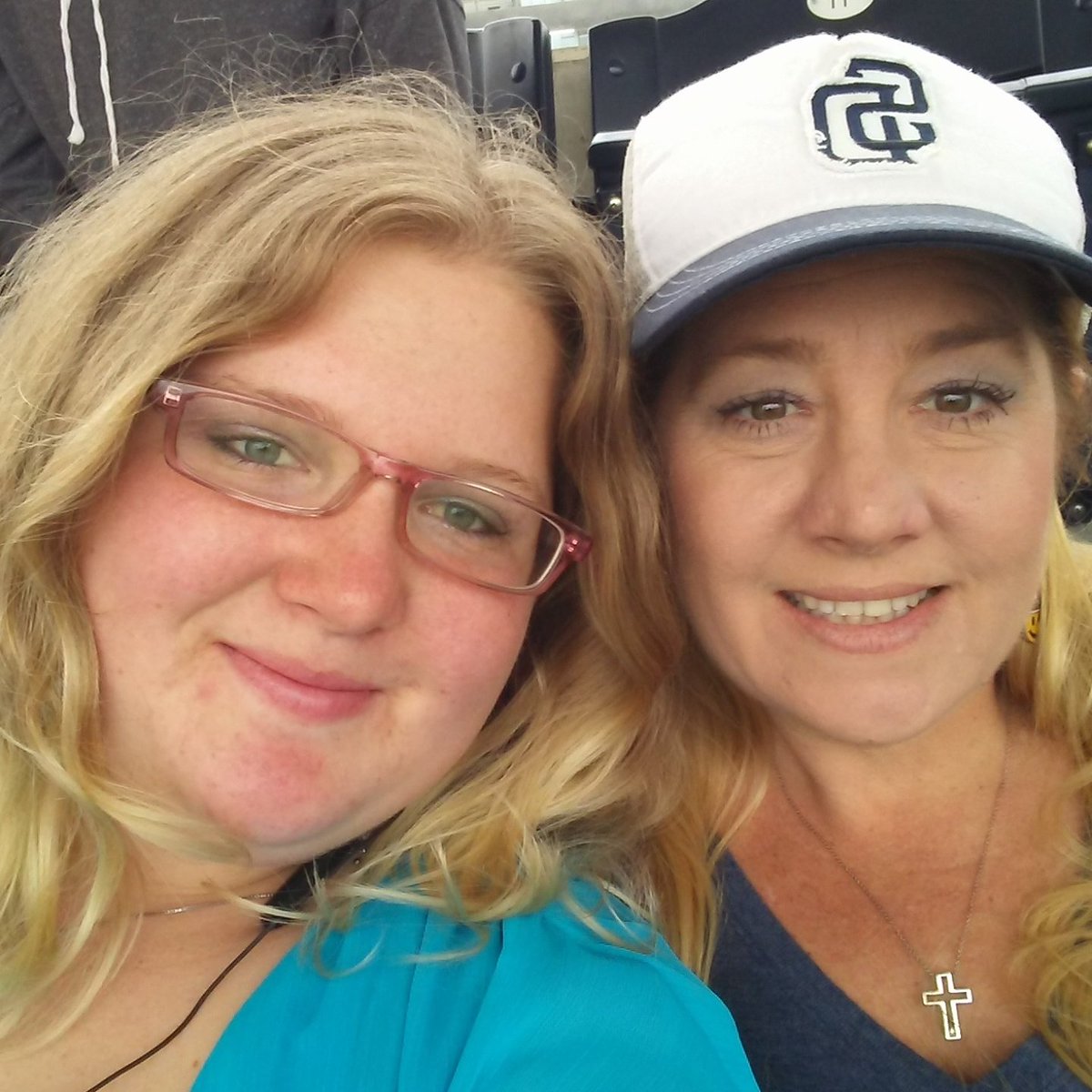serena4895's tweet photo. #SDinHD https://t.co/wwzwrvfxNv