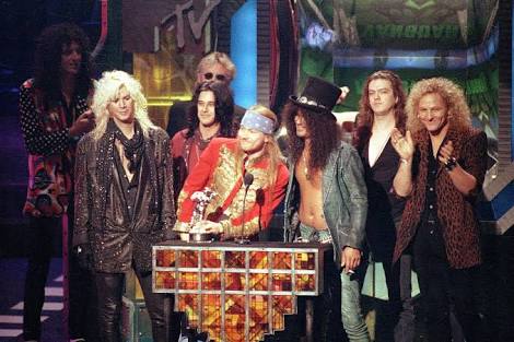 CinthiaM97's tweet photo. Moments ❤🌹
#GunsNRoses #Slash #AxlRose #DuffMckagan #DizzyReed #MattSorum
#NotInThisLifetime https://t.co/8FvmvQjnDm