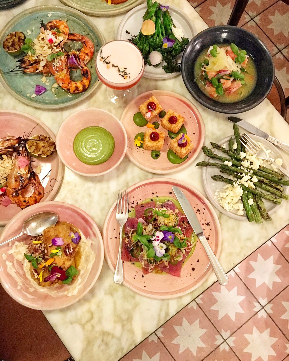 A lovely dinner after work tonight <a href="/chicamalondon/">Chicama</a> with <a href="/Italian_I_/">Italian_Eye</a> instagram.com/p/BUsLrVOFNFL/
