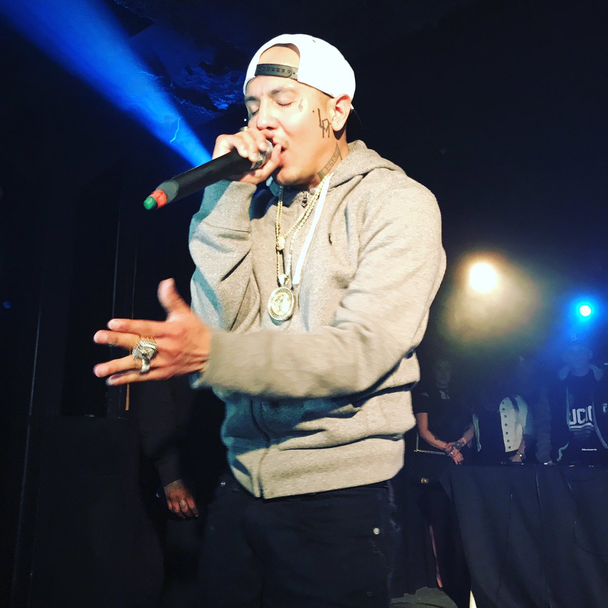 Riojas4's tweet photo. @kinglilg in foco on may 6th https://t.co/w4C32mxjjV