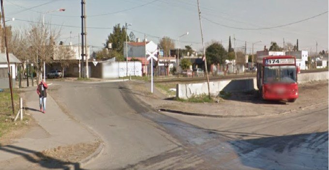 Cronica_ok's tweet photo. #PrimeroEn https://t.co/90MySpiPIr Asesinan a joven dentro de una camioneta https://t.co/laismDpaym #ElConurbaSeDesangra #AsíEsRafaCastillo https://t.co/eq5Bq5ZlfJ