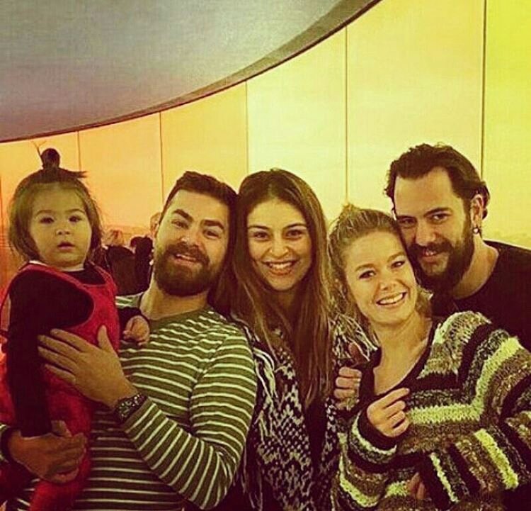 Rim57020526's tweet photo. 💗💗Mutlu Aile💗💗 https://t.co/2JRSMS94iw