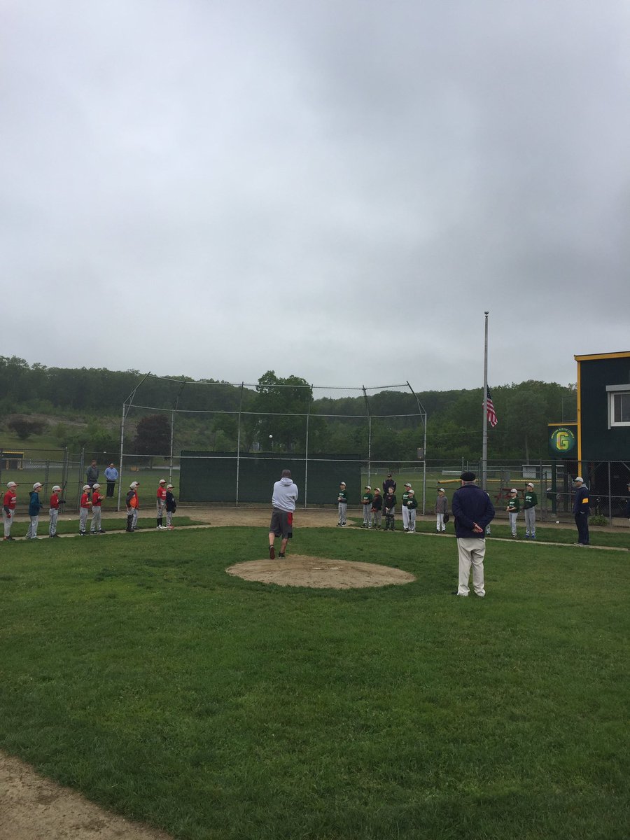 JChags3's tweet photo. Cool moment before this @GraftonLL game. Grateful to veterans Wykes and Griffin who threw out the first pitch for today's game #MemorialDay https://t.co/6OSkksKTne