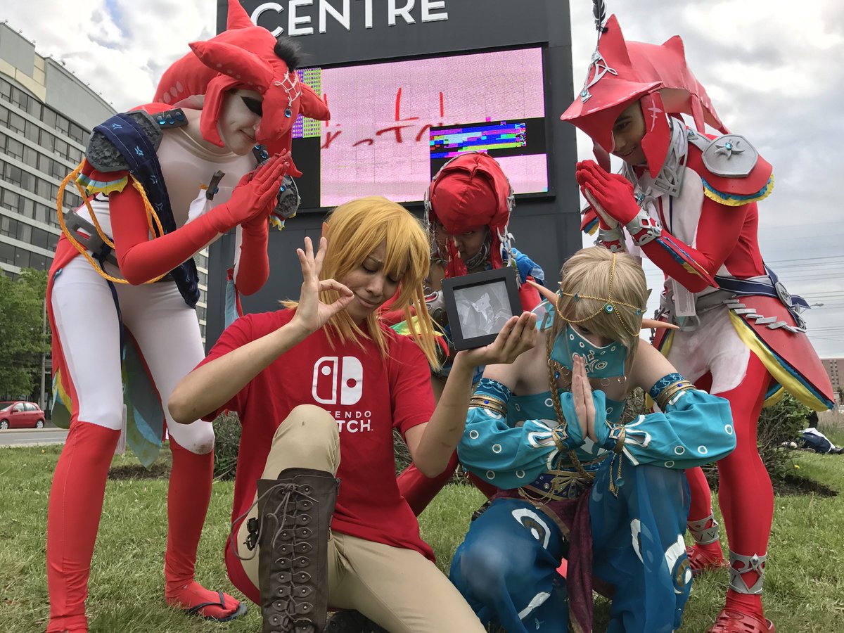 ZeldaDungeon's tweet image. When the cosplay is just right. 👌
Switch Link/ Sidon lover is @chanelley_5