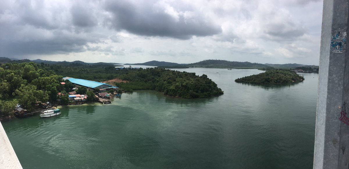 ppandeyenv's tweet photo. Being one of the popular travel destinations in #Indonesia ,#Batam Island features several interesting #tourist attractions.#Barelangbridge https://t.co/P6ZEw5F3Sa