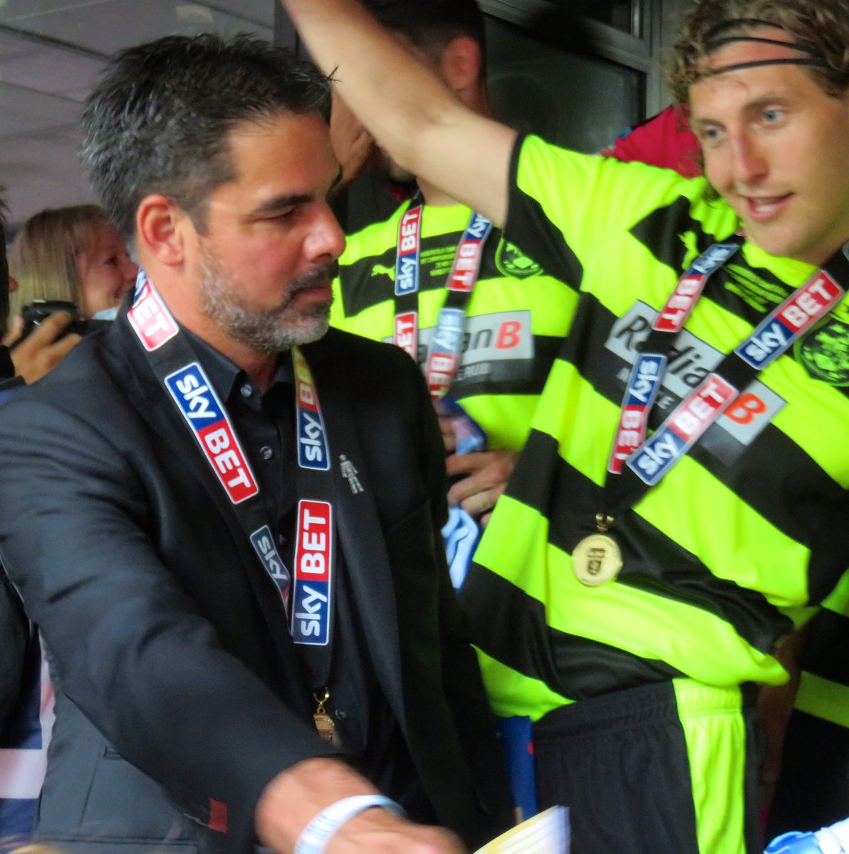 Peter4tax's tweet photo. Thank you #NeilWarren for a truly memorable day at #ChampionshipPlayOffFinal @wembleystadium -great to see @htafcdotcom clinch it #tense⚽️🏆 https://t.co/51JWB1yIoM