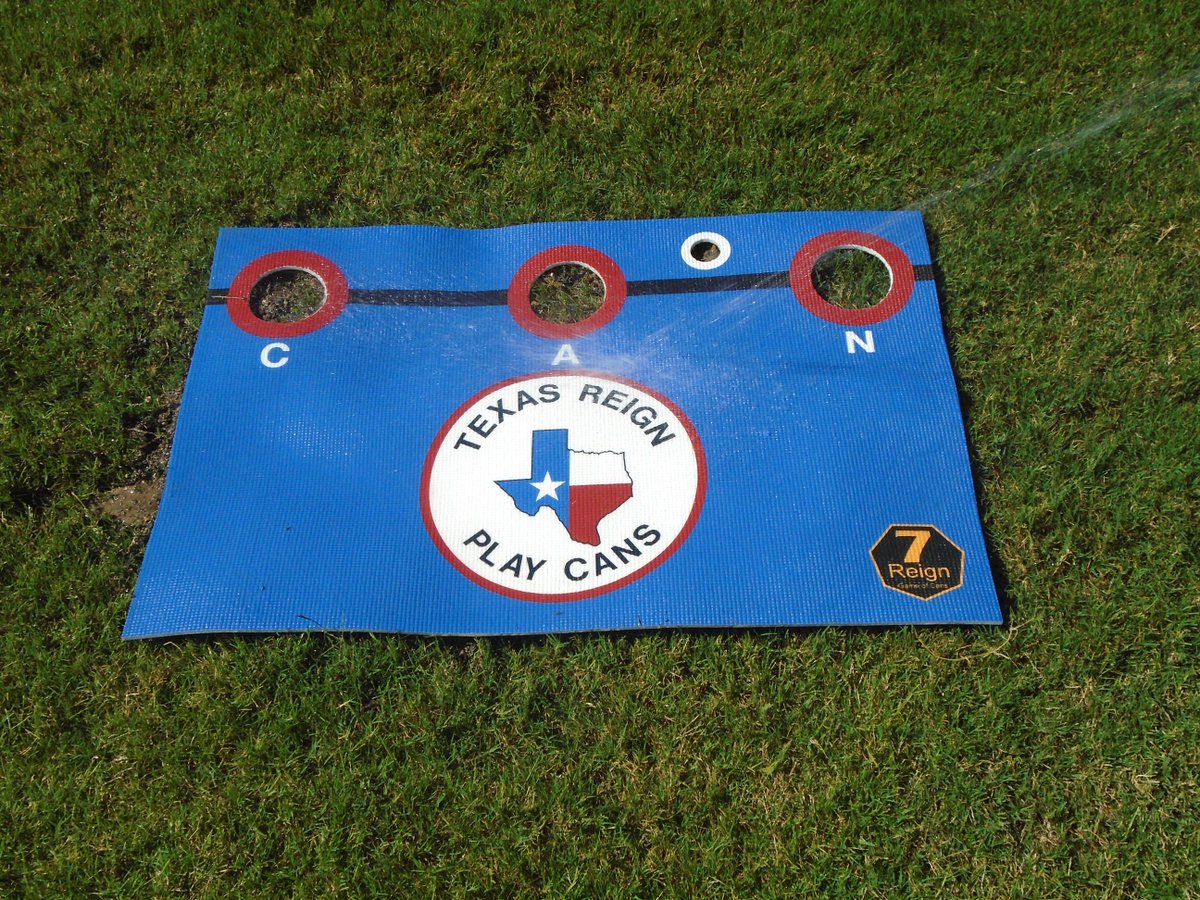 GameofCans's tweet photo. Just testing our product with dirt, mud, water, foot-prints...we ready! #7Reign #GameofCans #PlayCans #CansPad #CansMat #WeReady #Cans https://t.co/cuO469GDxY