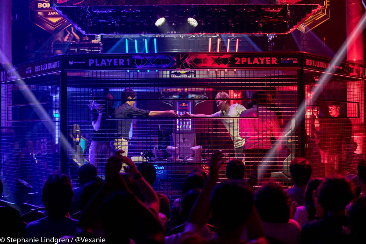Vexanie's tweet photo. There you go, folks. Red Bull Kumite 2017 album is up :) 
https://t.co/DU4HglQhcr #RedBullKumite https://t.co/BZ4ZTaTng8