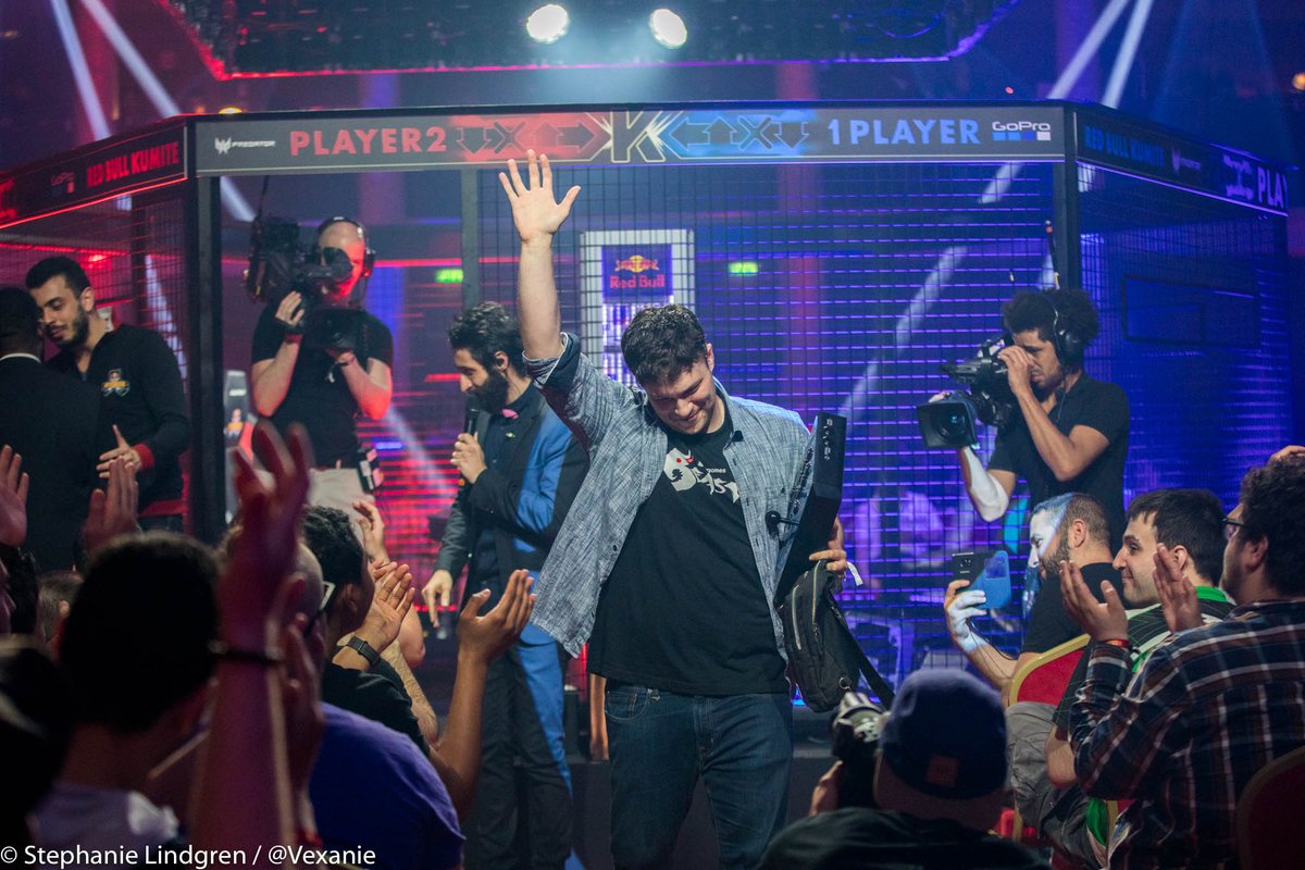Vexanie's tweet photo. There you go, folks. Red Bull Kumite 2017 album is up :) 
https://t.co/DU4HglQhcr #RedBullKumite https://t.co/BZ4ZTaTng8