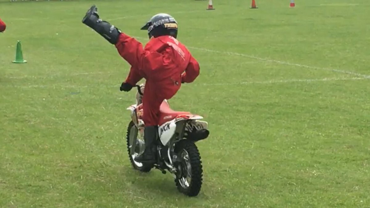 BethanyDiamond4's tweet photo. 1st show of the season @ Framlington gala and 1st show riding with my brother @KawasakiMXCoach @UKTeamGreen @Maxxis_Tyres @Honda_UK https://t.co/6EBfdd8BgA