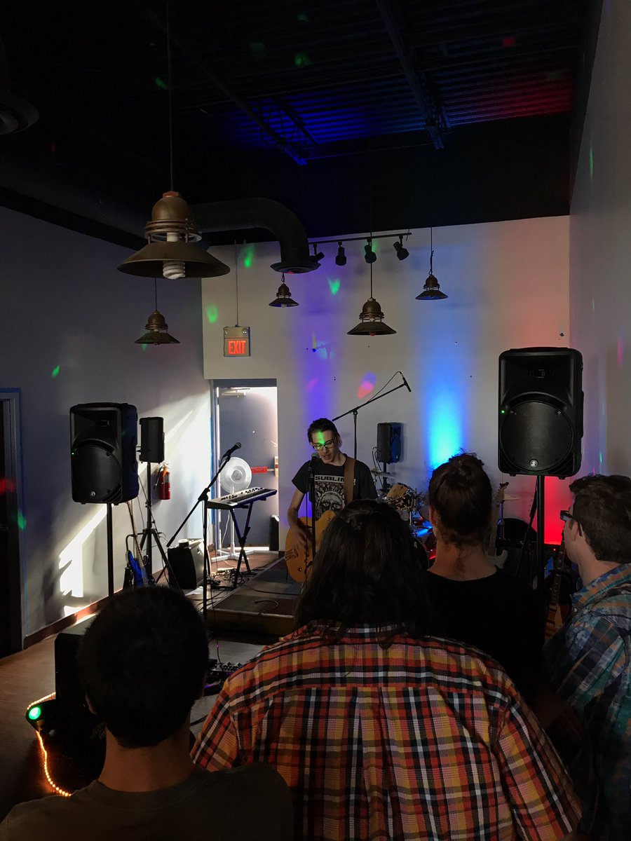 phil_nagy's tweet image. First up: @corey9222 with his dulcet tones! #LevelOut