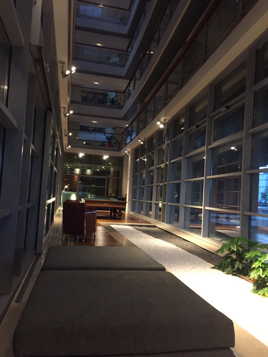 TrowbridgeTri's tweet image. Arrived hotel in #venice ready to get 22 cyclists to #milan 22 #bikes built &amp;amp; fitted. #cycling #outrider