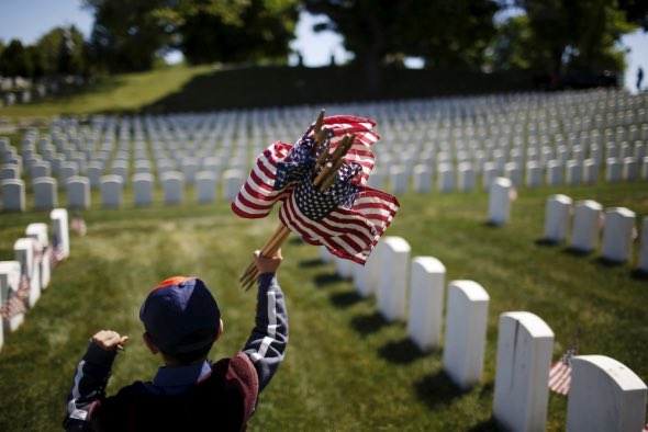 barocookusa's tweet photo. Happy Memorial Day! Enjoy it and always remember those who sacrificed so we can!
#neverforget https://t.co/mv7vyiJMYm