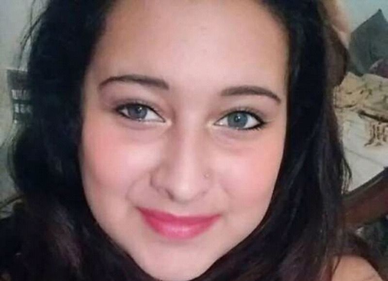 InfoPlatensetw's tweet photo. #Buscadas - También hallan a Agustina, una joven que había desaparecido hace dos semanas en Berisso - https://t.co/VxRGLf5llH https://t.co/v7qADXLXRZ