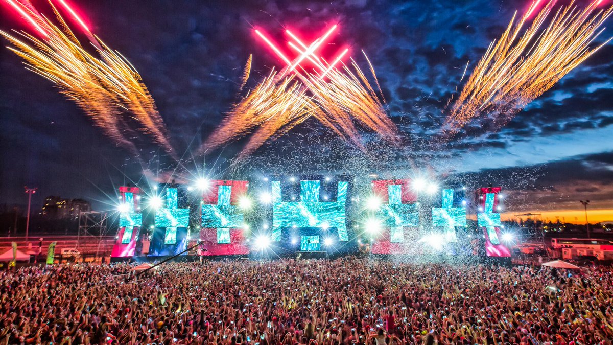 street_machine's tweet photo. Haz de la vida un #MomentoCreamfields. Pronto más info. #CreamfieldsCL https://t.co/nwObbs1tr6