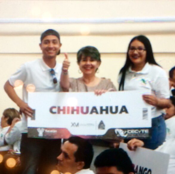 cecytechihuahua's tweet photo. Nuestros alumnos y nuestra directora general, Antrop. Ana Belinda Ames Russek, presentes en el #CNCIT2017 en Mérida, Yucatán @SEyC_Chih https://t.co/BPpnSanEMd