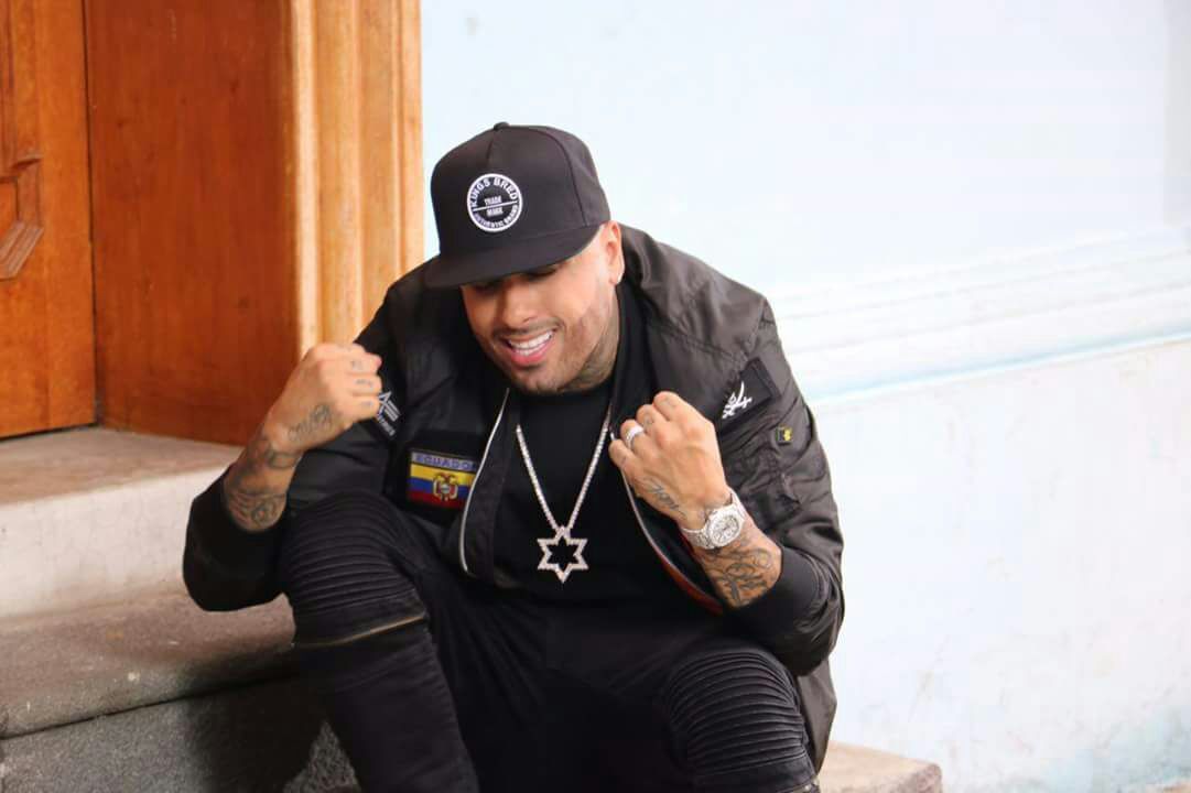 livingtonpanta's tweet photo. @PonceDeLeonEC @SonyMusicLatin @NickyJamPR @WisinOficial @TurismoEc @tctelevision @GamatvInter @SonyMusicSpain @ecfilmcom @eluniversocom Excelente Gestión Sr. Ministro https://t.co/gjhxv5hh8b