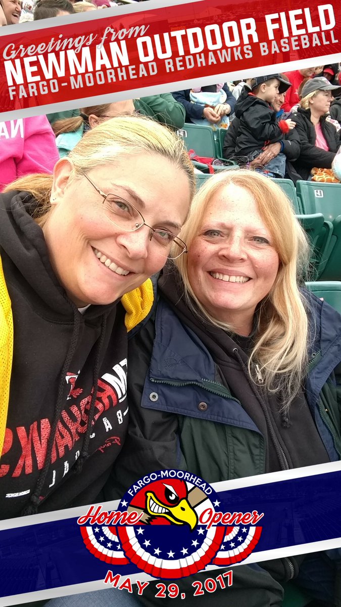 MichelleJen1974's tweet photo. Excellent Snapchat filter @FMRedHawks! #goredhawks https://t.co/NDAdgOPj5c