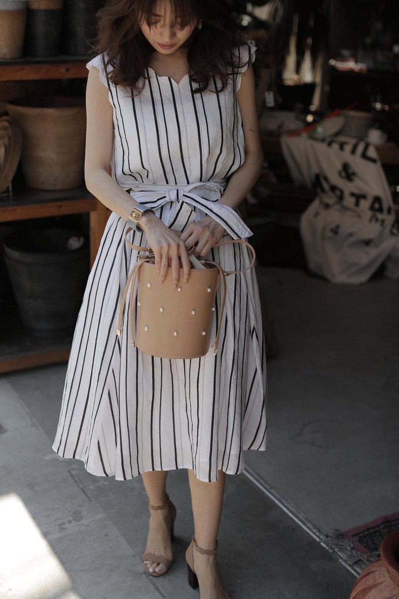 트위터의 Apuweiser Richeプレス 님 ワンピ見え がかわいい スカラップディティールのマルチストライプセットアップ T Co Yyy4nsio02 アプワイザー リッシェ 泉里香 Webalbum