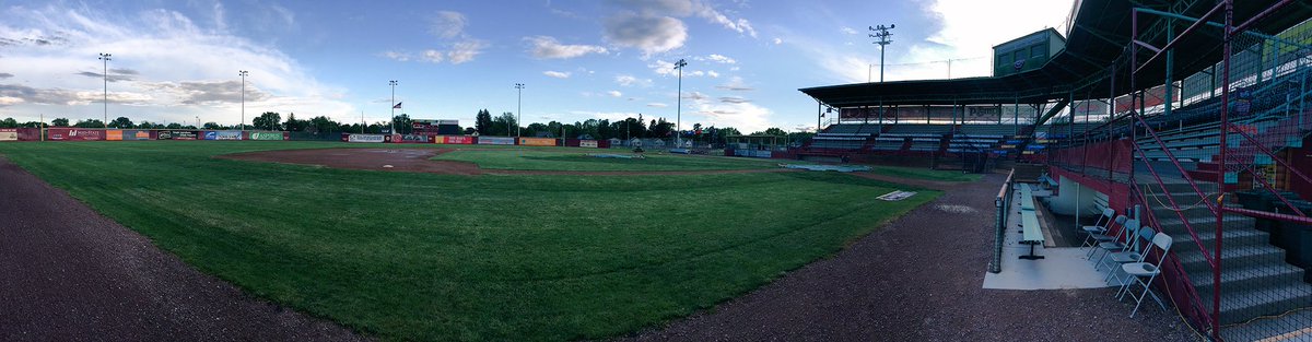 MickTidrow's tweet photo. Tomorrow, the lights turn on and we have baseball. Goodnight Witter Field, tomorrow is @RapidsRafters Opening Day. https://t.co/fFjCbDXatb