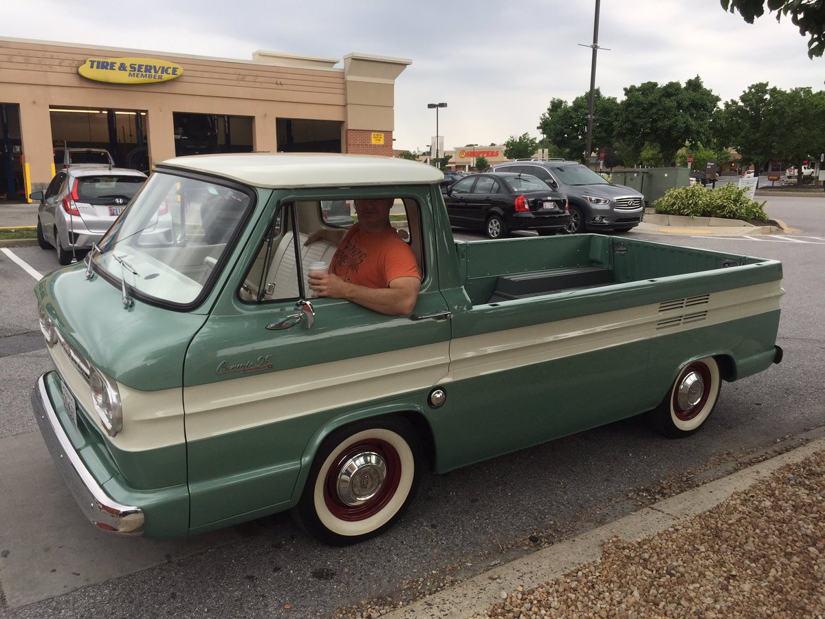 MCSMastering's tweet photo. A weekend joyride in @aweltlinger @BUBABaseball 1961 Chevy Corvair 95 Rampside https://t.co/zXlTGLJes0