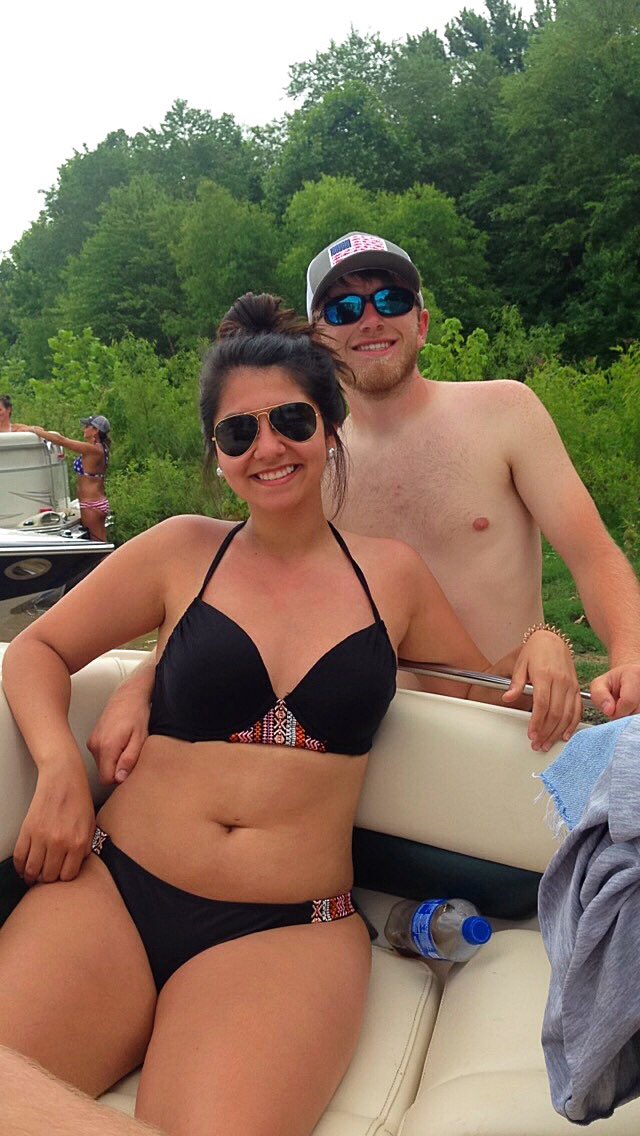 Karleedanielle4's tweet photo. No before and after pictures needed.. we left the river today as white and red as the flag we celebrated🤷🏻‍♀️🇺🇸 https://t.co/WFEgugJvLh
