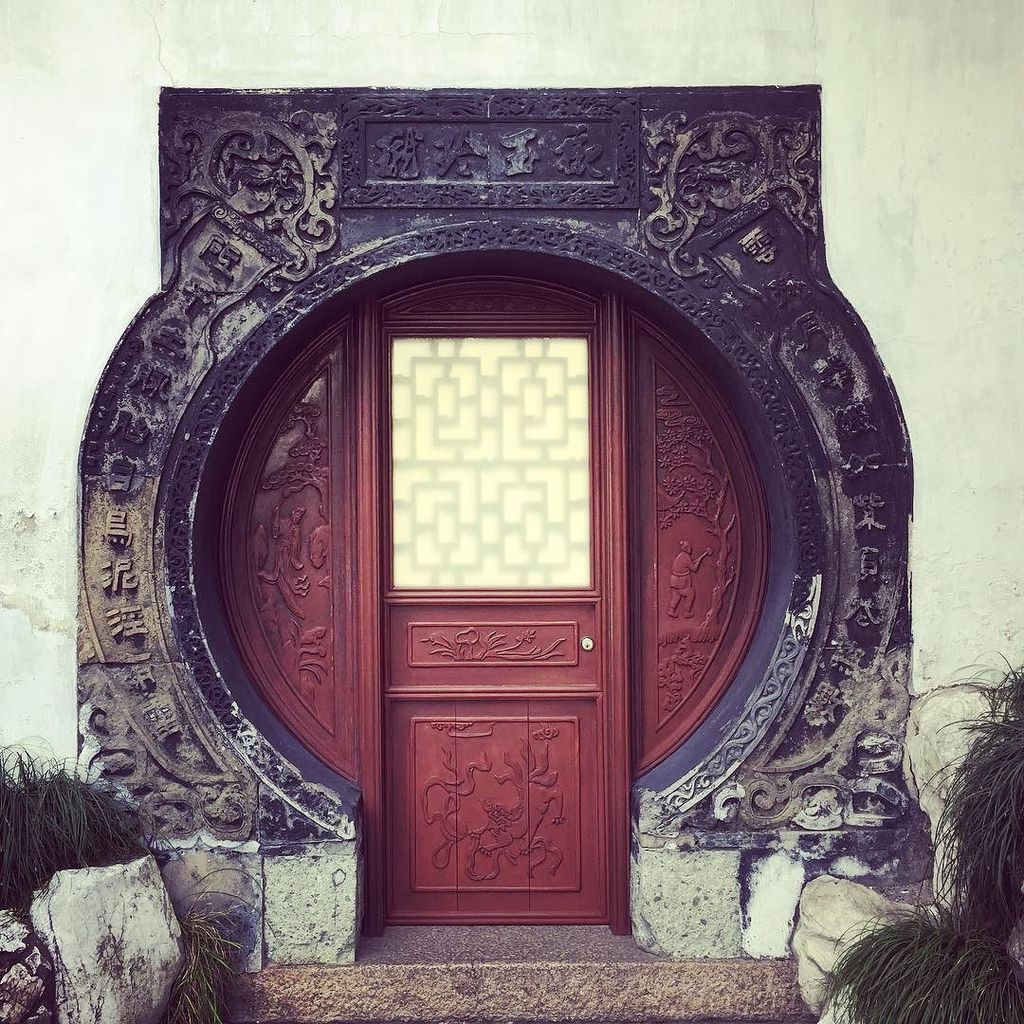 GloberWeb's tweet photo. Doorways... 🙌
-
#shanghai #yugarden #oldtown #wonderlust #visitshanghai #shanghaiexpat #expat #expatlife #travelch… https://t.co/klZFu40F9u https://t.co/hdoX8kct2P
