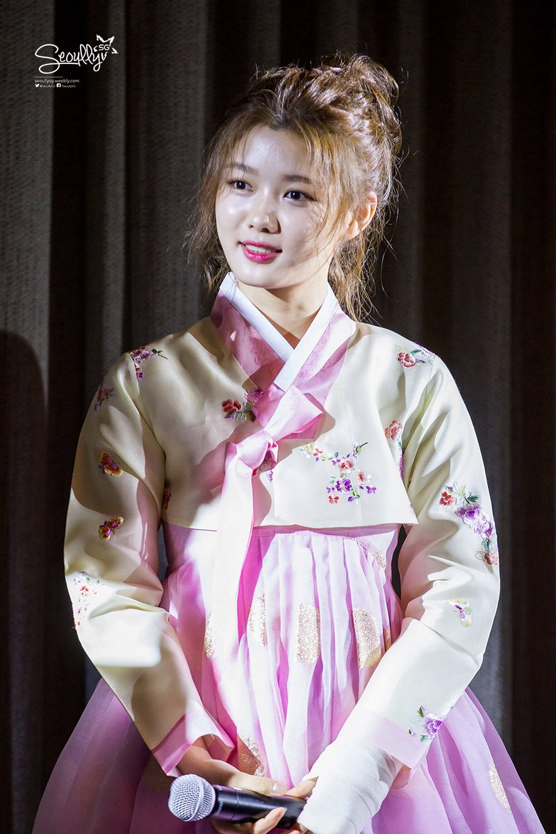 SeoullySG's tweet photo. [📷UPDATE] Kim Yoo Jung FIRST MEMORY Fan Meeting in SG 💓 | HQ🔗: https://t.co/OQsy6TWxce (15p)

#KIMYOOJUNGinSG #kimyoujung #kimyoojung #김유정 https://t.co/0r33LjYdMl