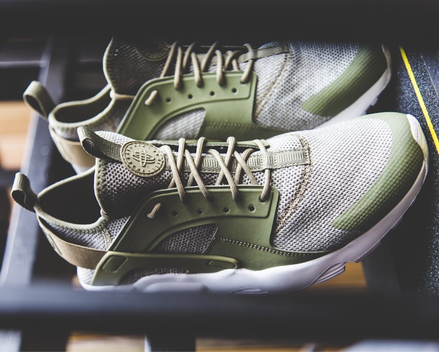 FinishLine's tweet image. Olive Everywhere.

finl.co/Ksw