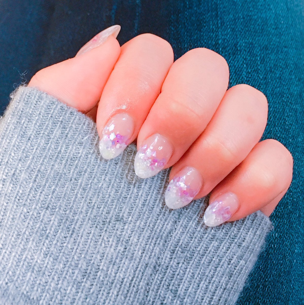 chisa_NAIL's tweet photo. 1、2枚目のやり始めに比べたら
3、4枚目まぁ慣れたなって感じ🤔
最近バイトやら引っ越しやら
忙しくて全くできてない😂💦
頑張らないと(•̀௦•́)و✨ https://t.co/YrBYocaGiQ