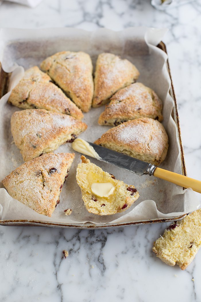 drizzleanddip's tweet photo. Today is National Scone Day so I round up my top 5 scone recipes: 

https://t.co/ZlVX7fn3lf https://t.co/FnDclTambB