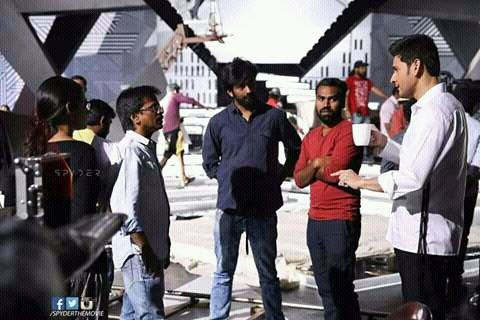 Veerabadhru1's tweet image. #SpyderFestbegins