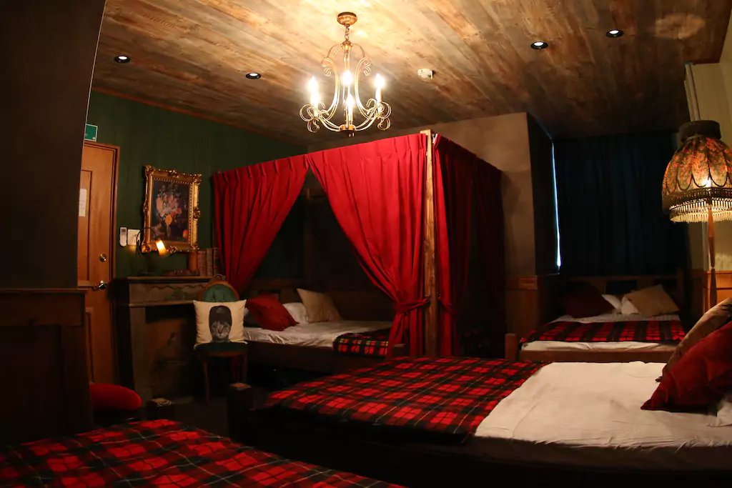 nautiljon's tweet photo. Fan de #HarryPotter ? Cet hôtel situé à #Fukuoka est fait pour vous, apprenti sorcier !
https://t.co/EL9VtiXdbP #Japon #Hotel #ExpectedInn https://t.co/xEQ6YFqTQH