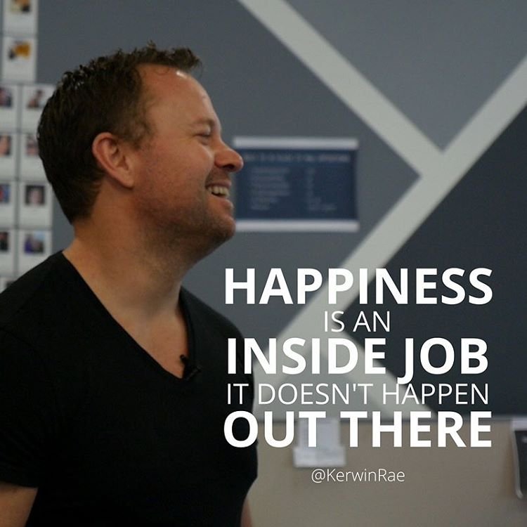 kerwinrae's tweet image. Happiness happens on the inside #Happiness