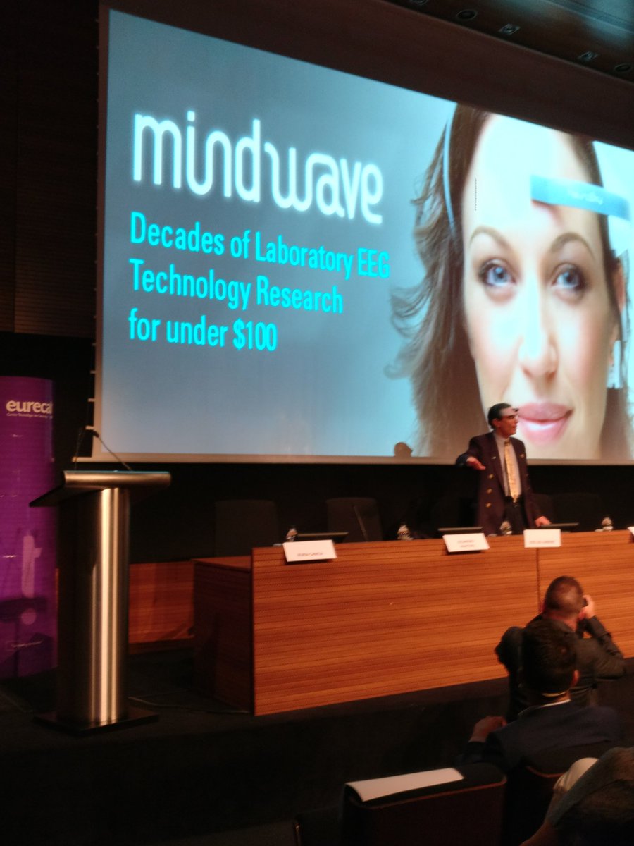 ClaraLlopart's tweet image. Llegará la comunicación telepática. #trashumanismo #Techlongevity