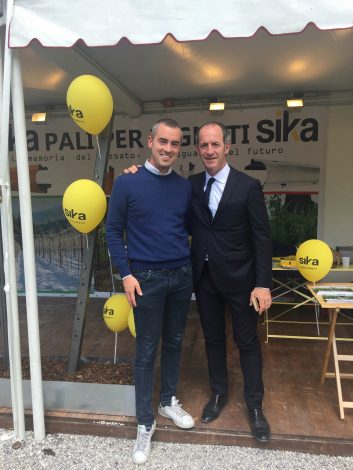 vineyard_posts's tweet image. #SIKAPROFILI ringrazia il Presidente #Zaia per la visita allo stand in occasione dell'#Adunata_Alpini