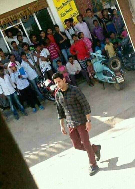 sunil4mahesh's tweet image. #KingOfTFIiscoming
#SpyderTeaserArrivingTomorrow